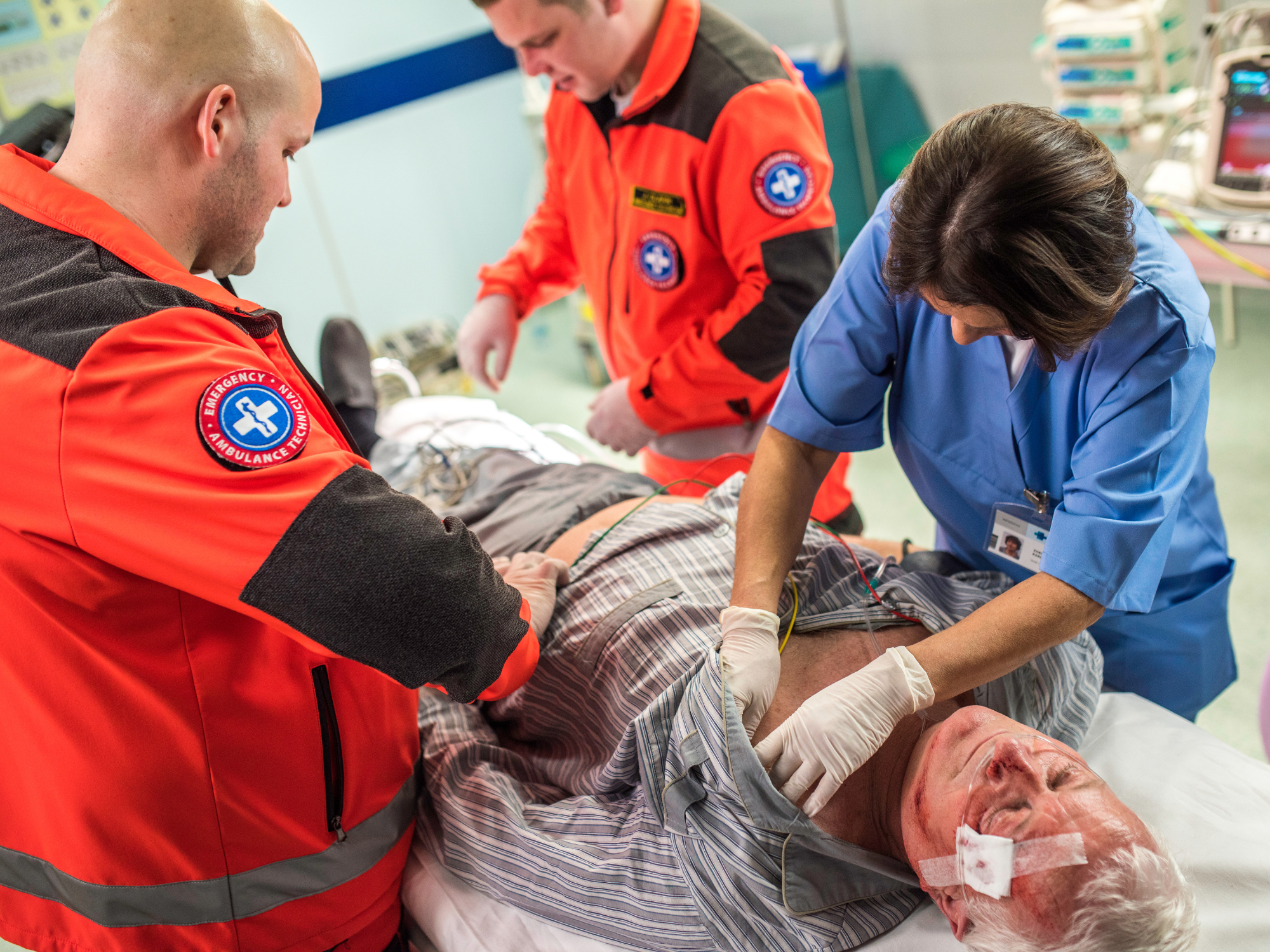 médico emergencista hospital