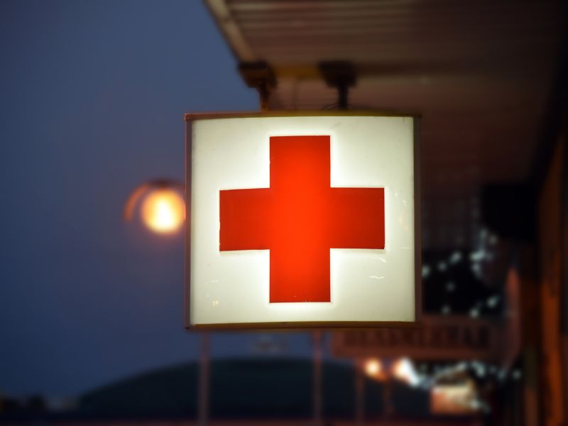 cuidados intensivos na medicina de emergência atendimento