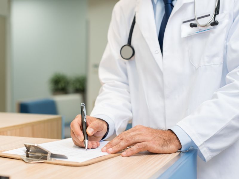o que é cetamina e médico