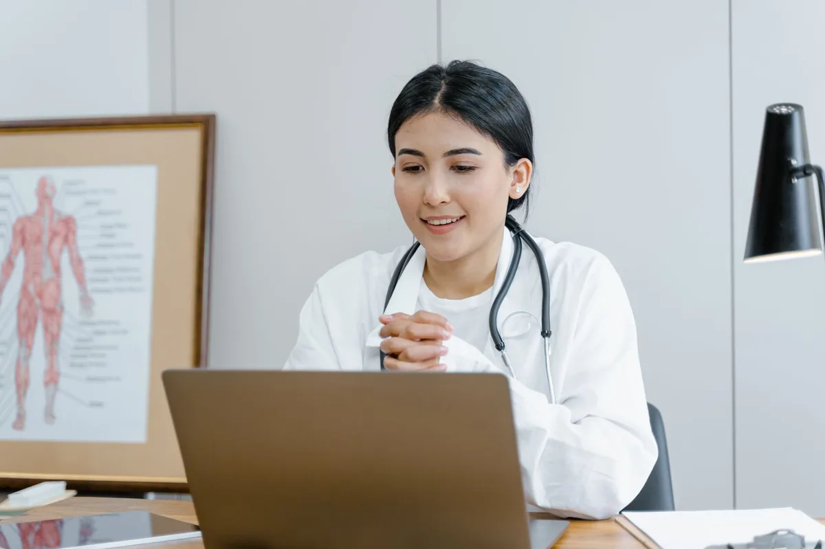 o médico brasileiro está mais jovem