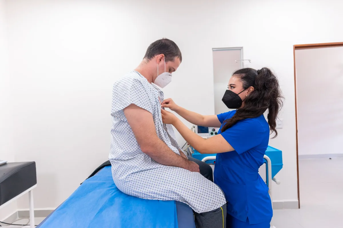 quanto ganha um médico no SUS