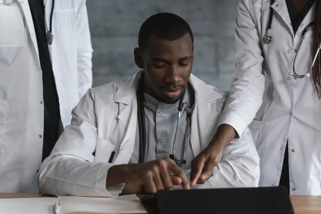 médicos estrangeiros no Brasil